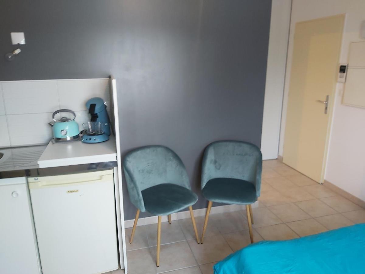 Hebergements Sylvain * Neuilly-l'Eveque
