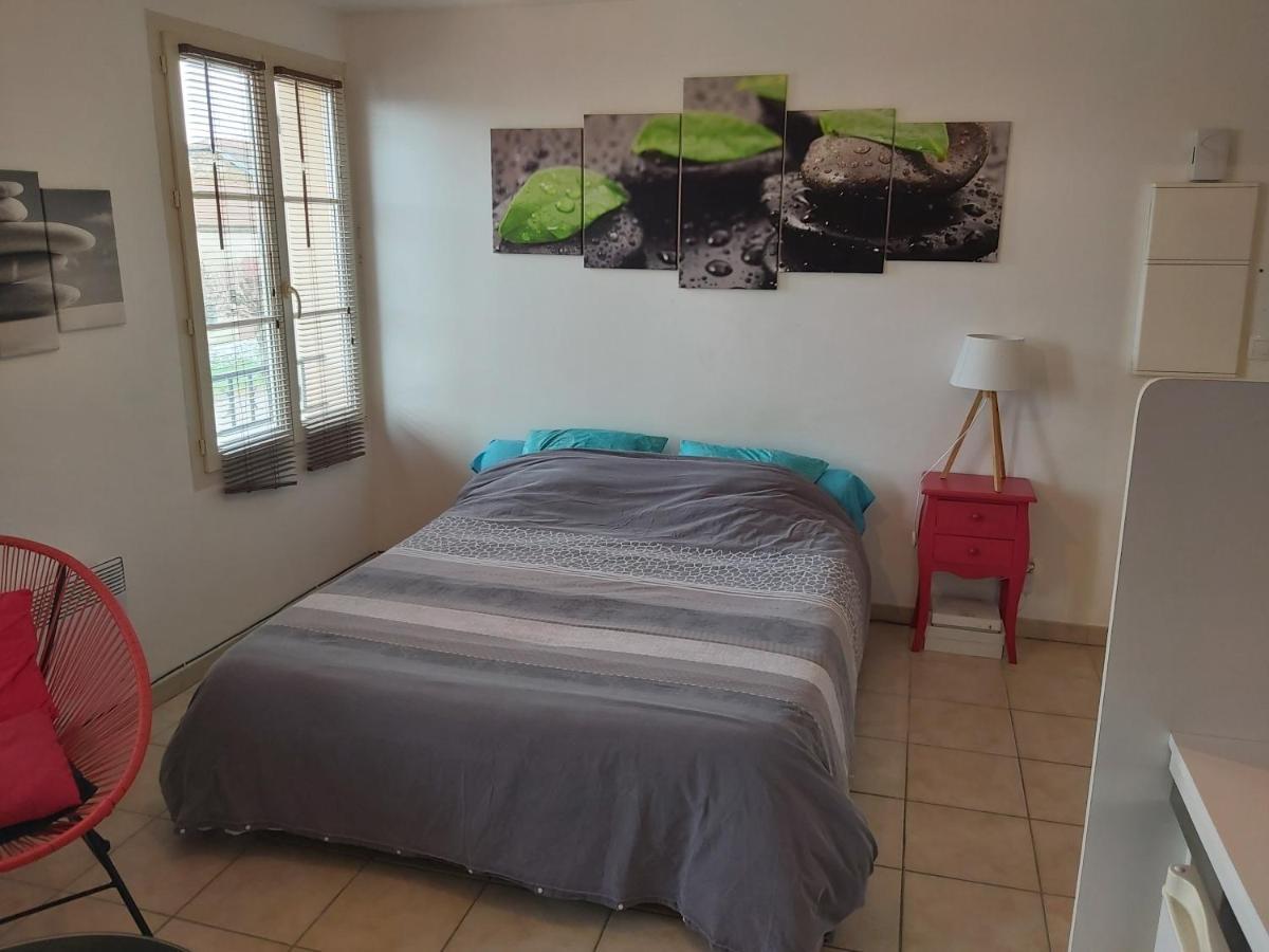 Hebergements Sylvain Apartment Neuilly-l'Eveque