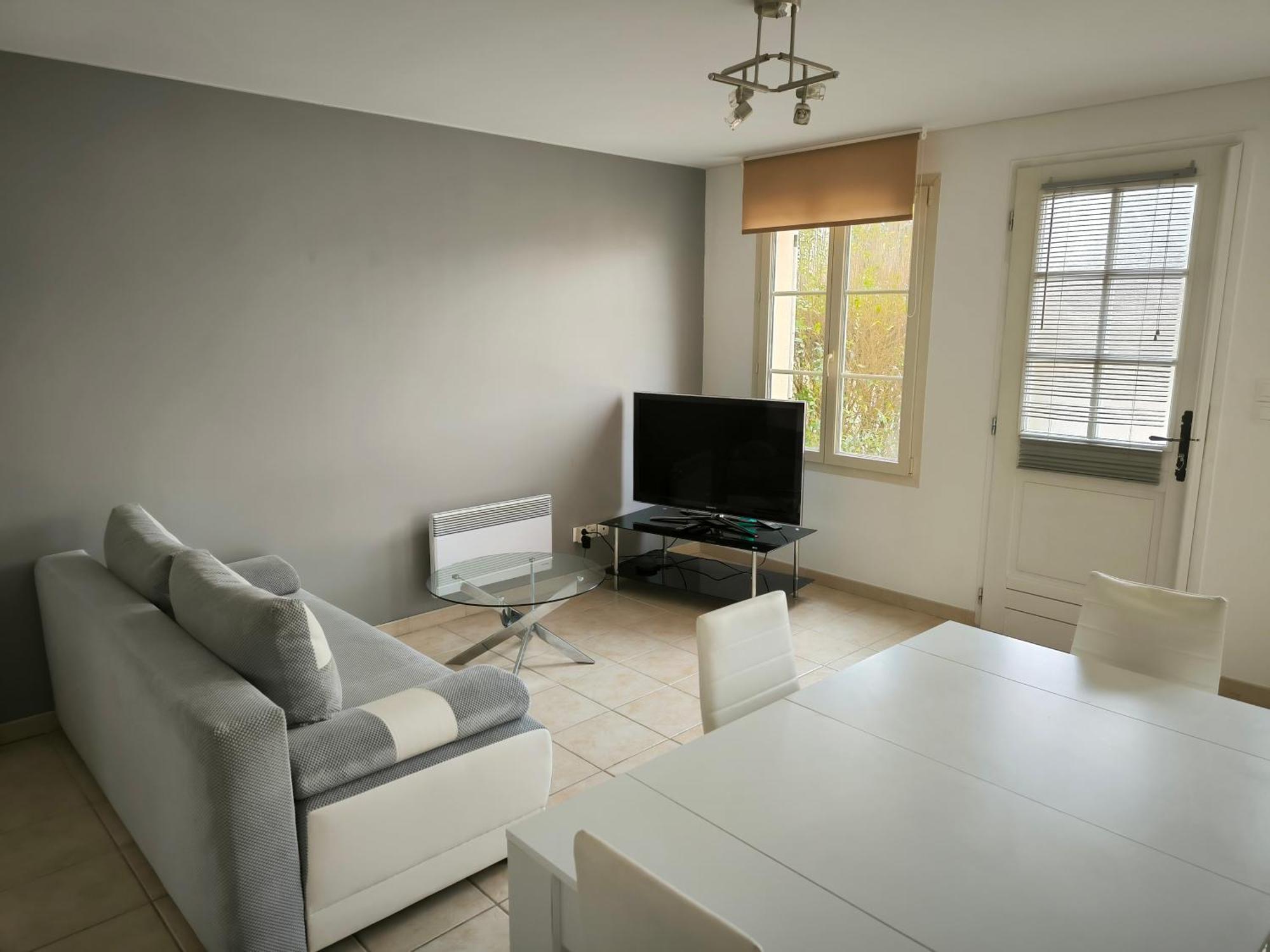 Apartment Hebergements Sylvain